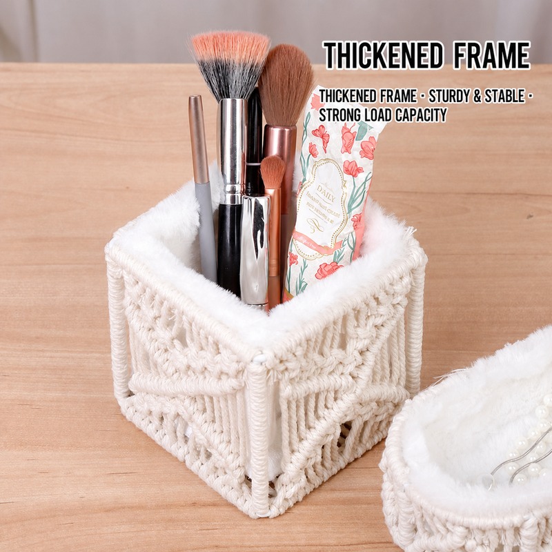 Macramé Desktop Organizer · 2219 3