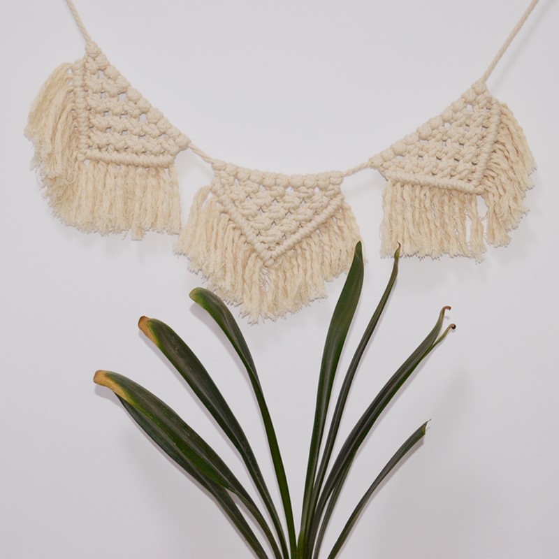 Bohemian Handwoven Macramé Wall Hanging · 1780 5