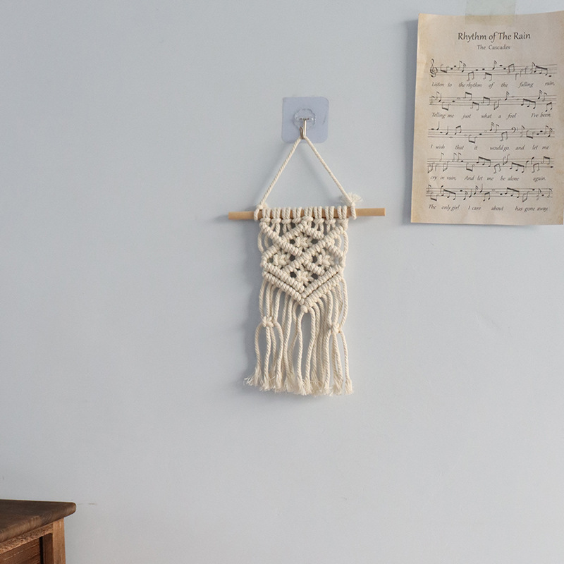 Bohemian Handwoven Macramé Wall Hanging · 8732 25